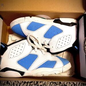 Children’s size 9 Air Jordan 6 Retro UNC Blue